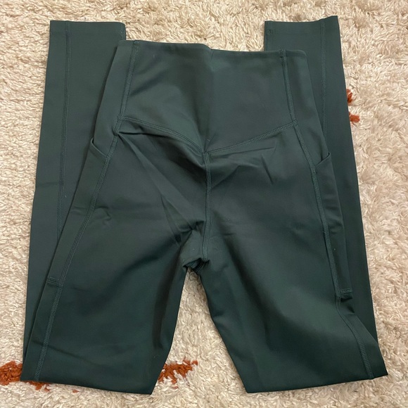 NWT Girlfriend Collective Compressive High Rise Legging size XS in color MOSS - Picture 9 of 9